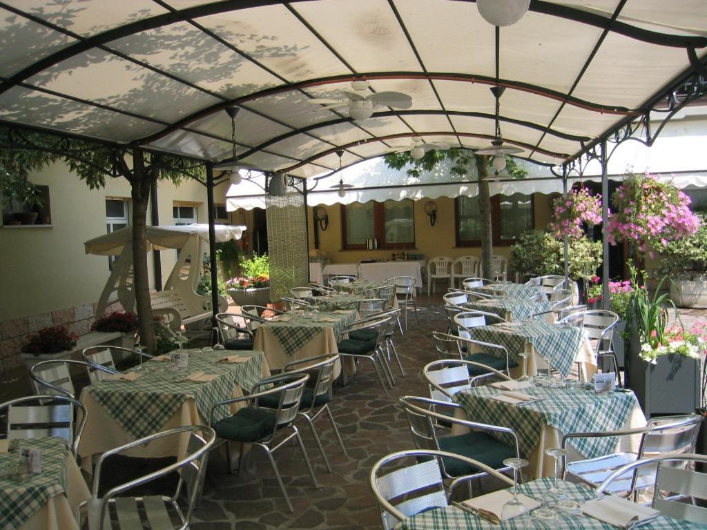Hotel Europa Viadana Buitenkant foto
